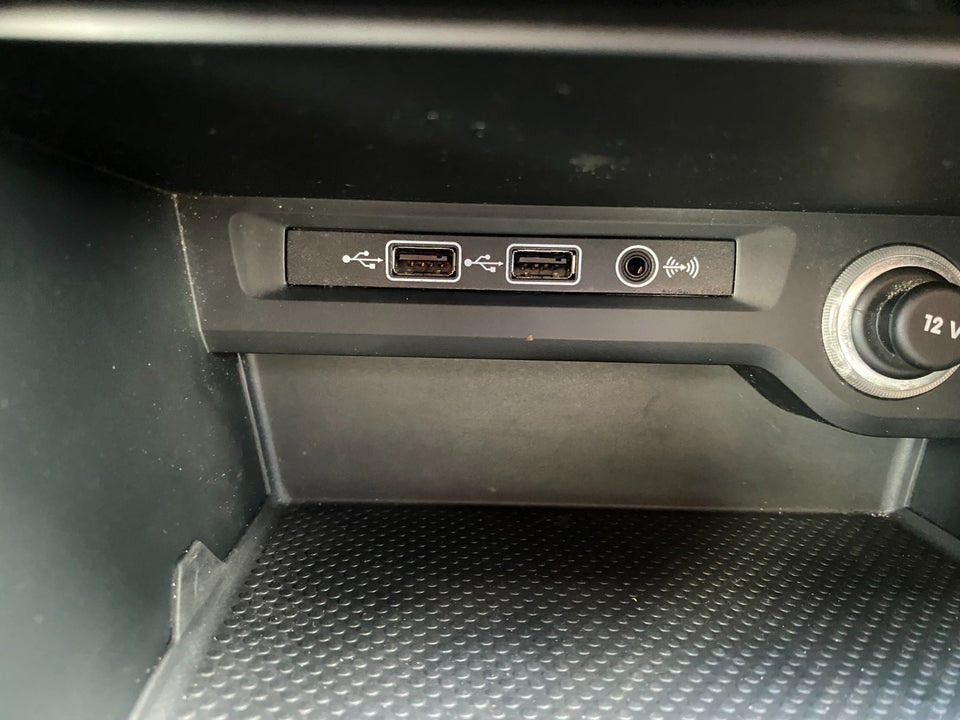 VW Touran 1,5 TSi 150 Comfortline DSG 7prs 5d