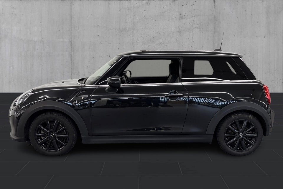 MINI Cooper SE Classic Trim 3d