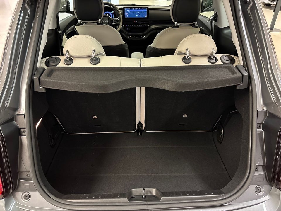 Fiat 500e 42 la Prima by Bocelli 3d
