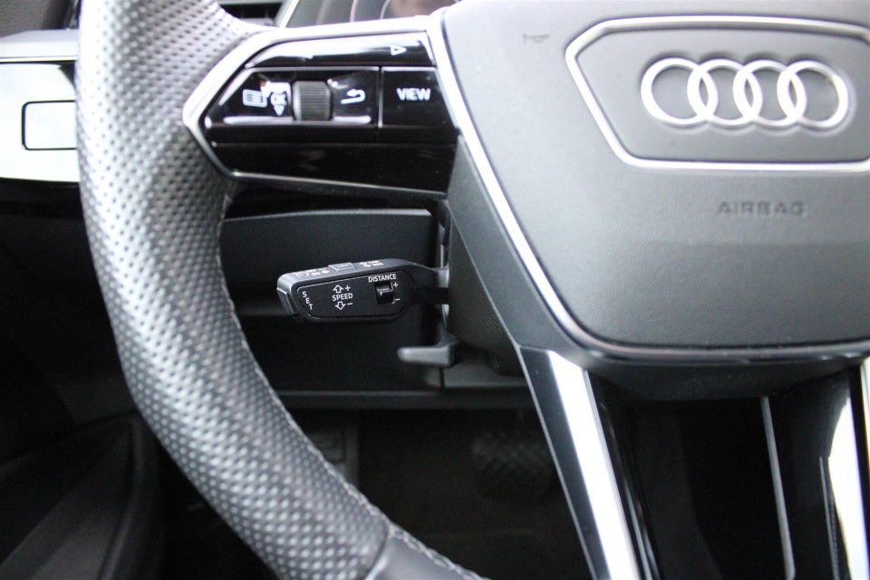 Audi e-tron 55 S-line Sportback quattro 5d