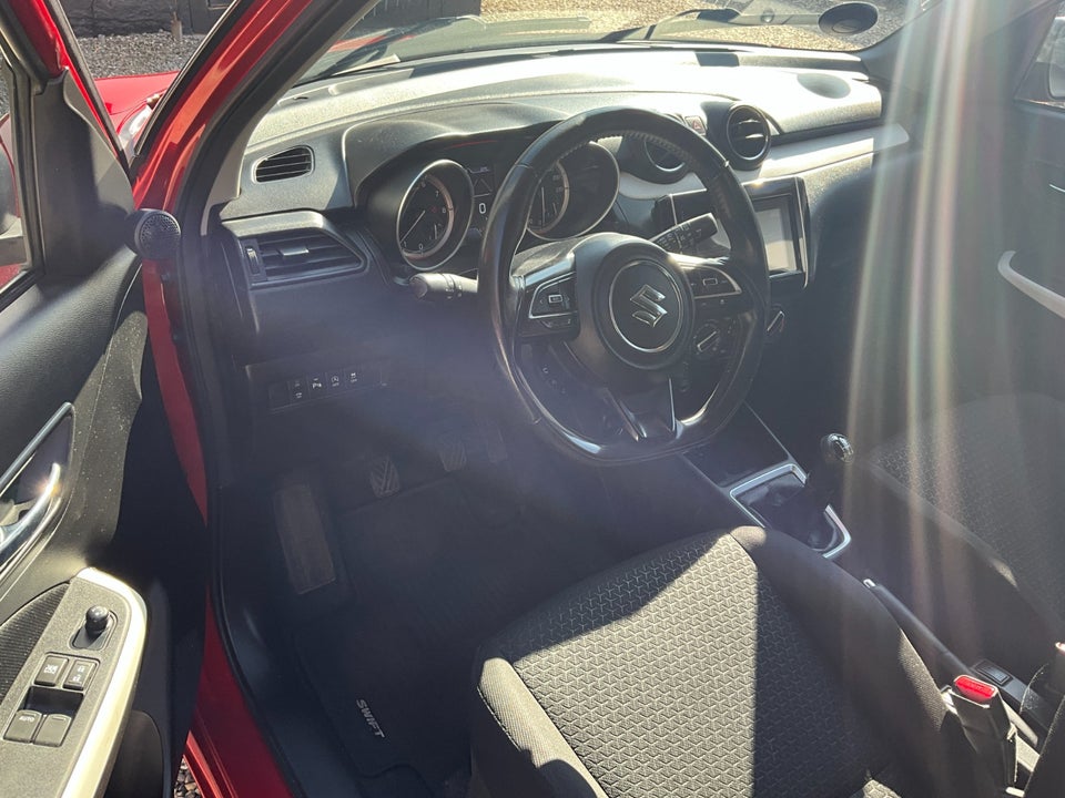 Suzuki Swift 1,2 mHybrid Action 5d