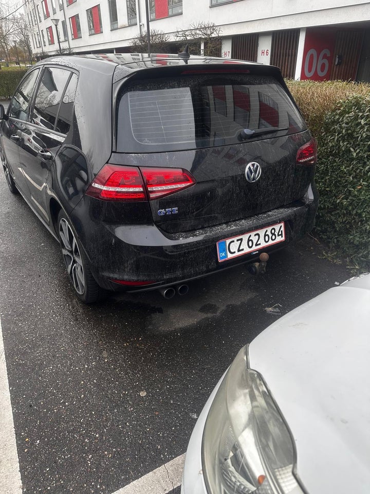VW Golf VII 1,4 GTE Highline DSG 5d