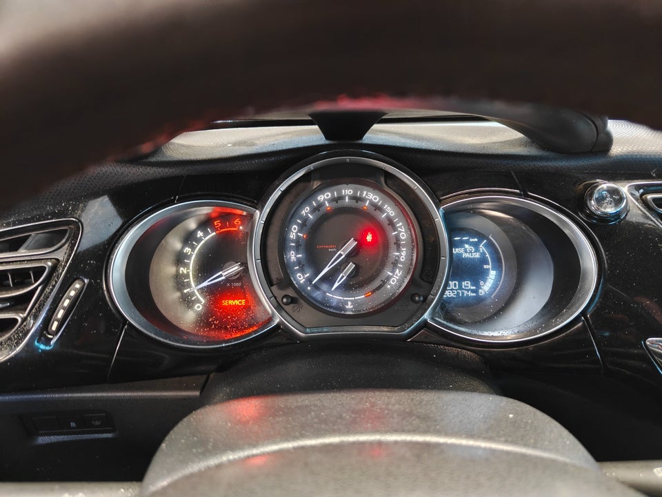 Citroën DS3 1,6 BlueHDi 100 Style 3d