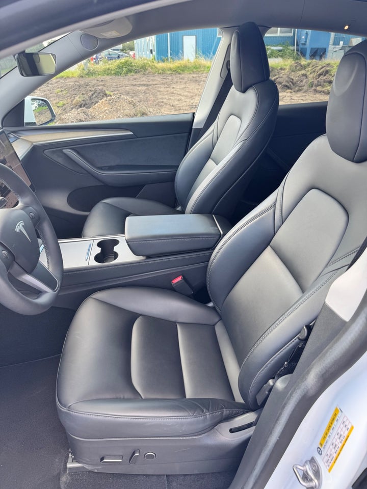 Tesla Model Y RWD 5d