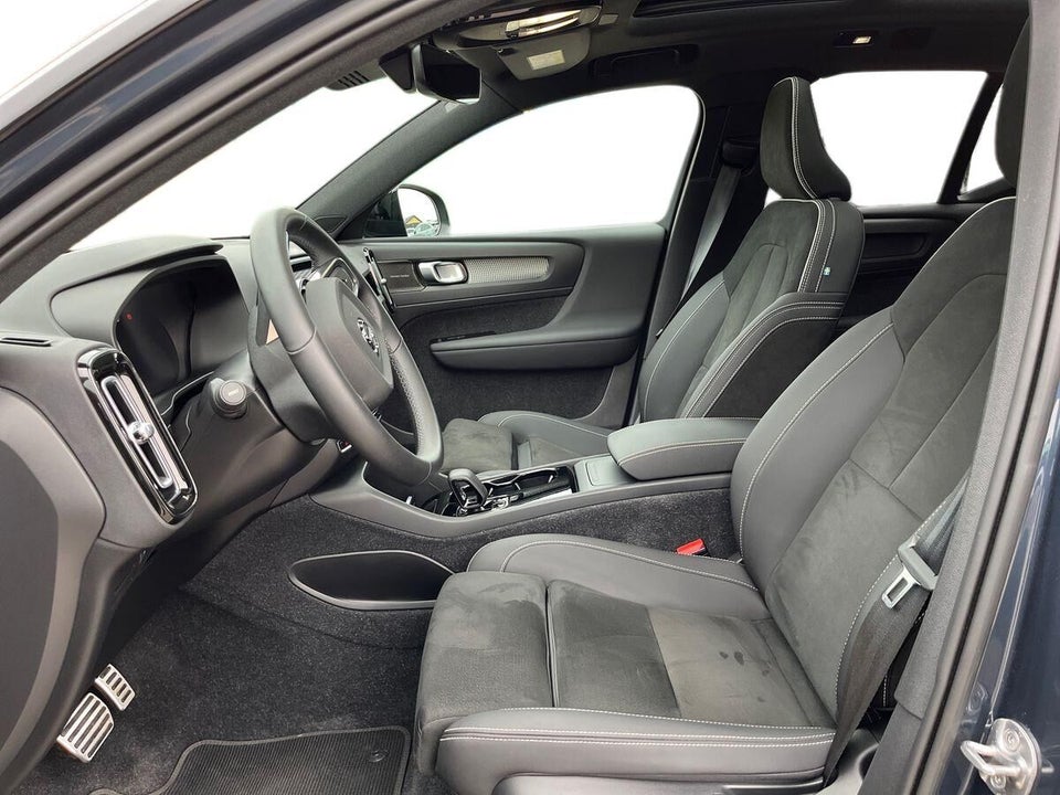 Volvo XC40 P8 ReCharge Twin Pro 5d