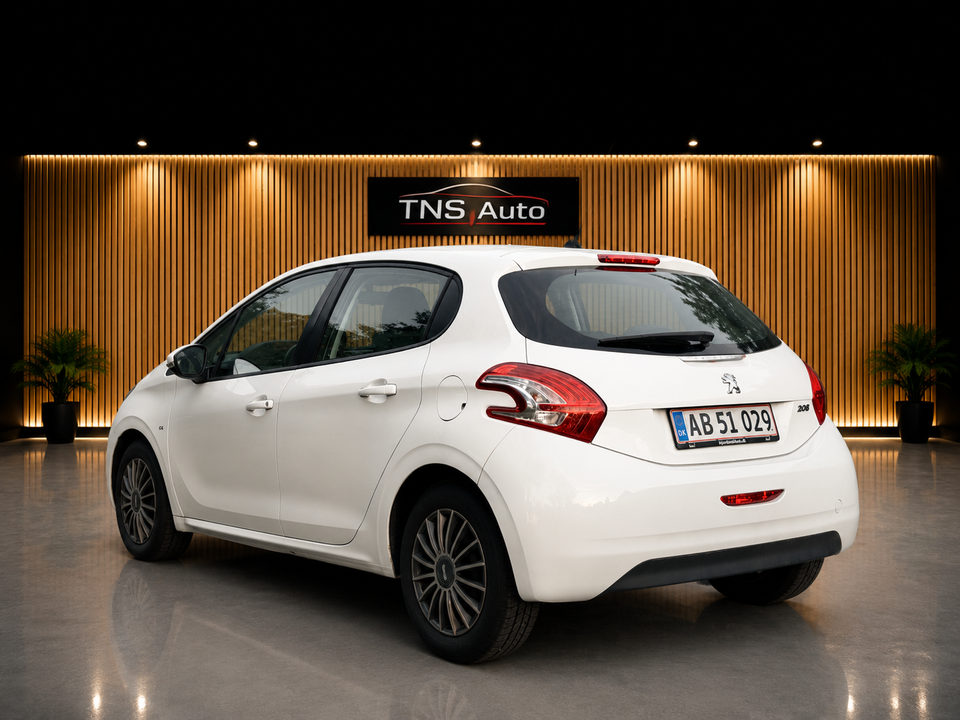 Peugeot 208 1,4 HDi 68 Active 5d