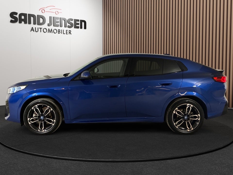 BMW iX2 xDrive30 M-Sport Premium 5d