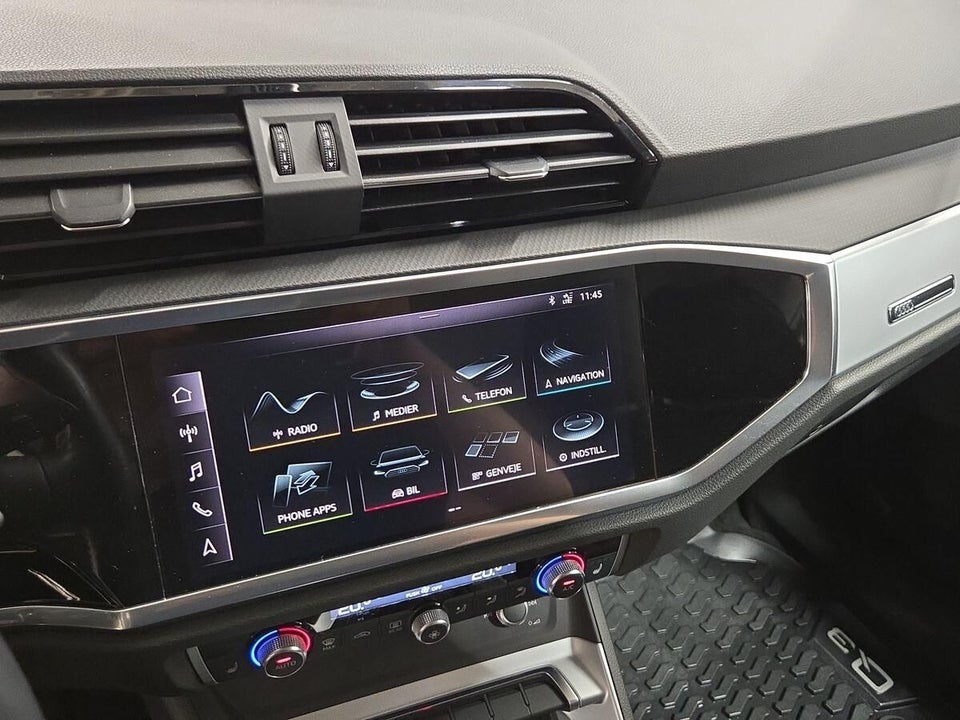 Audi Q3 35 TFSi Advanced S-tr. 5d