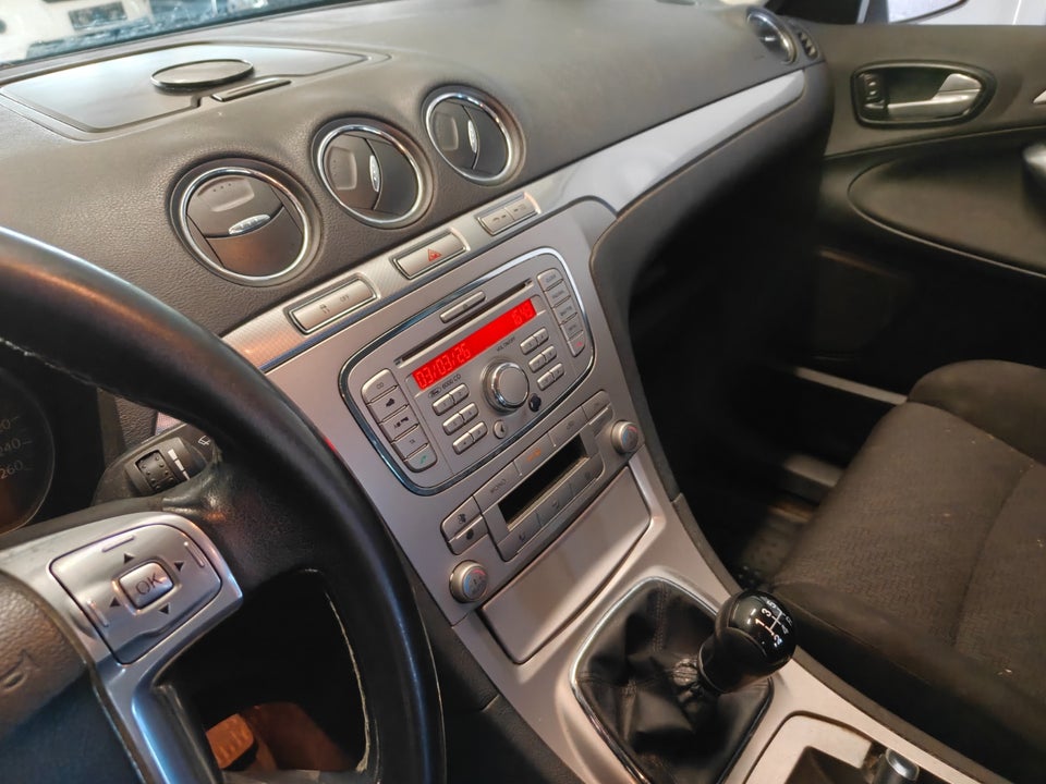 Ford S-MAX 2,0 Trend 7prs 5d