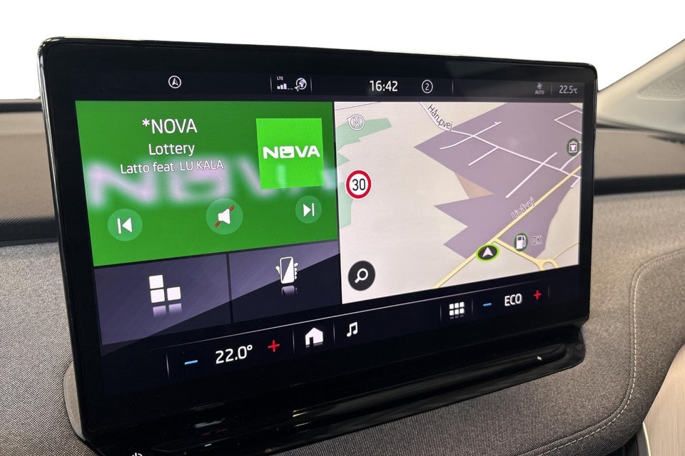 Skoda Enyaq 60 iV Loft 5d
