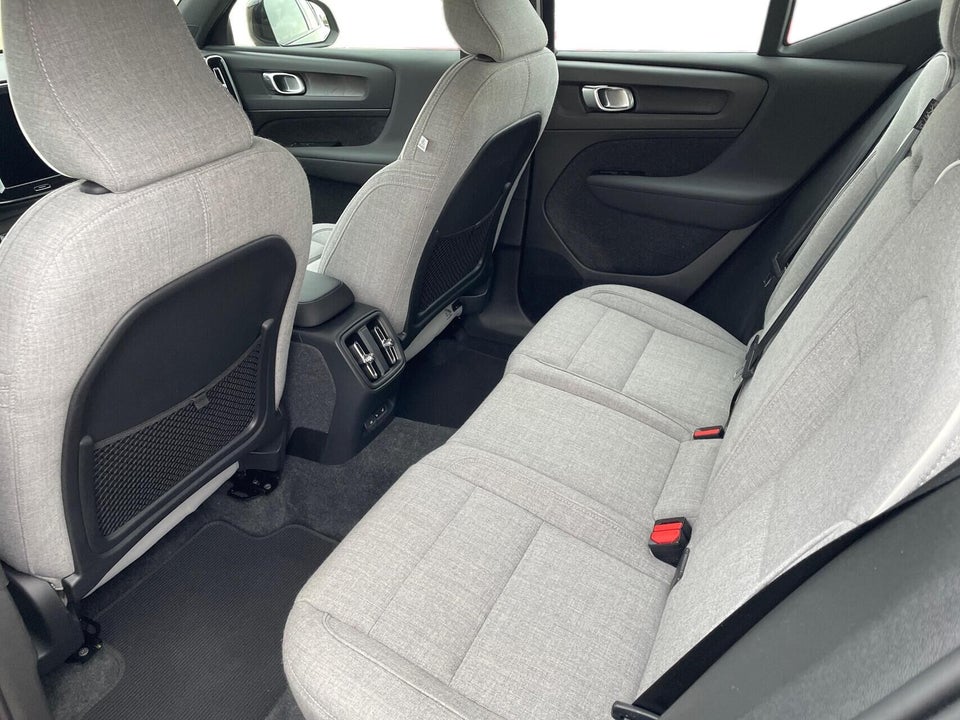 Volvo XC40 P6 ReCharge Plus 5d