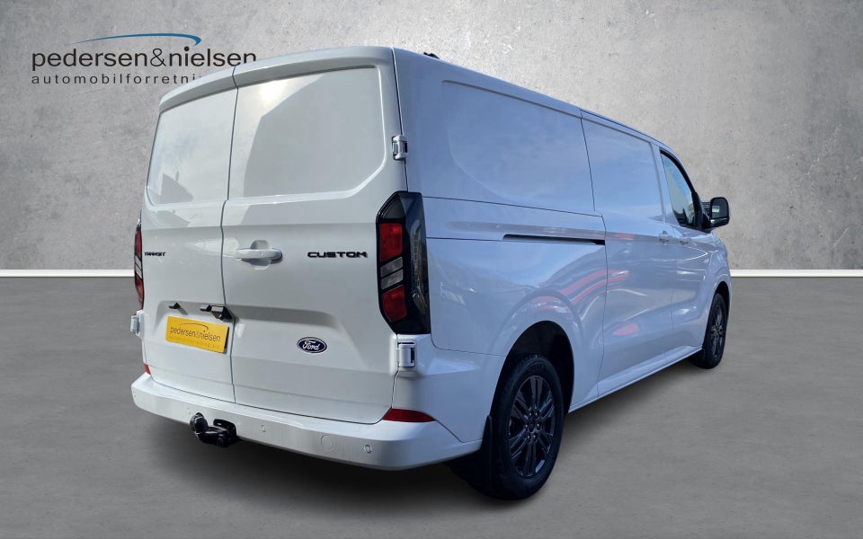 Ford Transit Custom 300L 2,0 EcoBlue Limited aut.