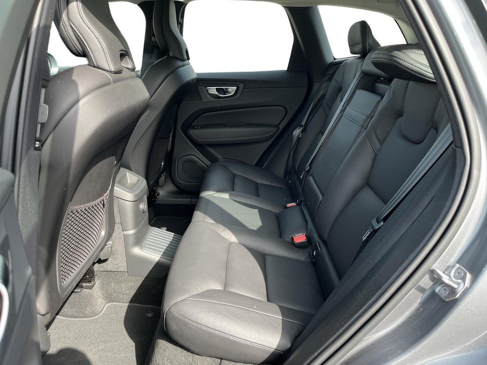 Volvo XC60 2,0 T6 ReCharge Inscription aut. AWD 5d