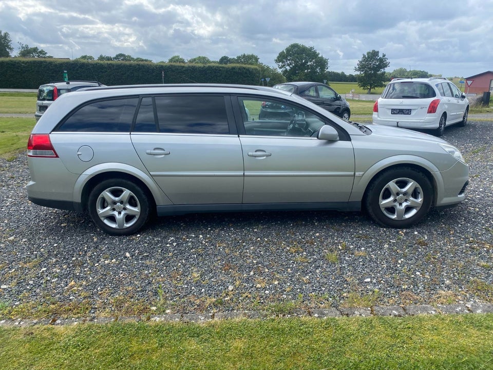 Opel Vectra 1,9 CDTi Elegance Wagon 5d