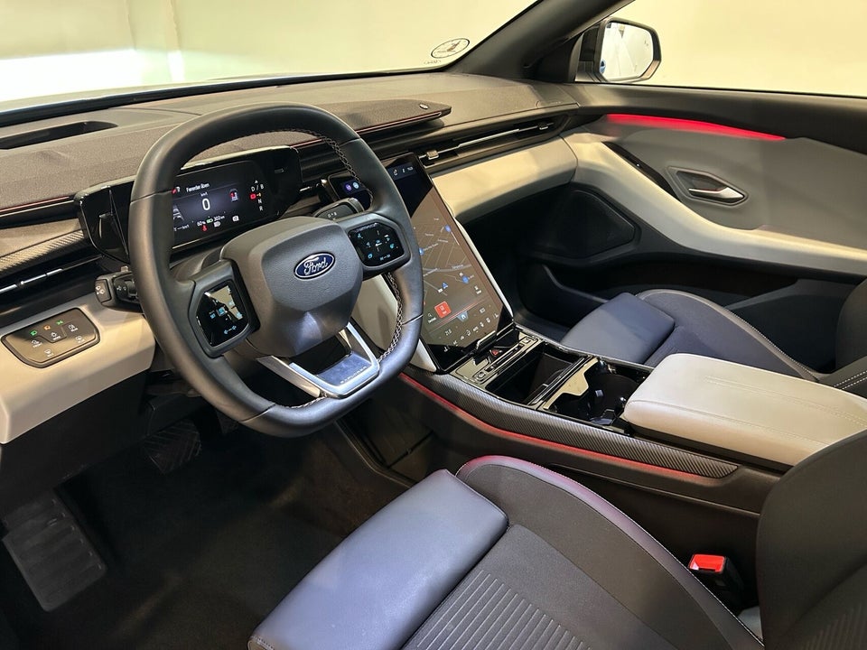 Ford Explorer 77 Premium Extended Range 5d