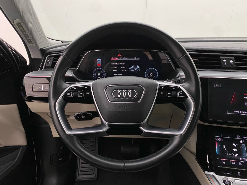 Audi e-tron 50 S-line Prestige quattro 5d