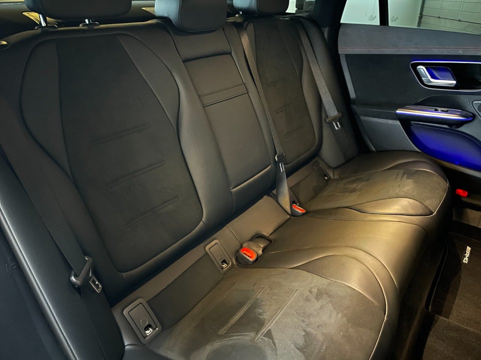 Mercedes EQE350 AMG Line 4d