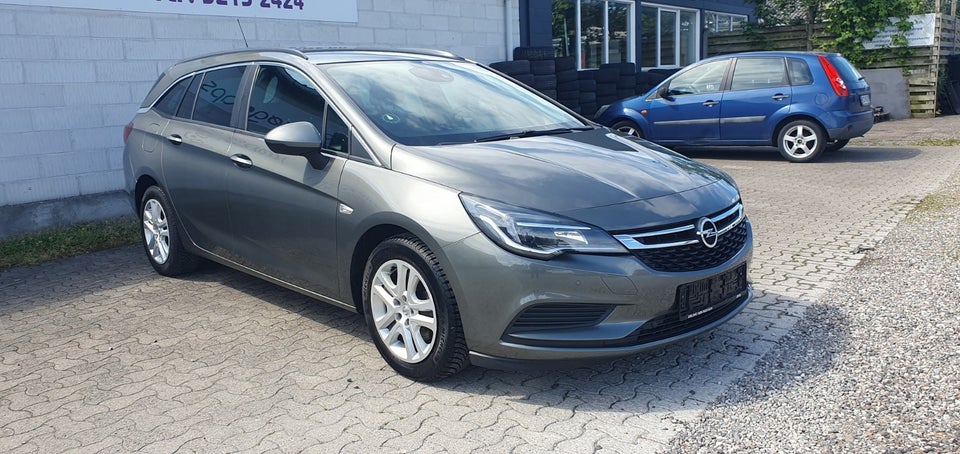 Opel Astra 1,6 CDTi 136 Dynamic Sports Tourer 5d