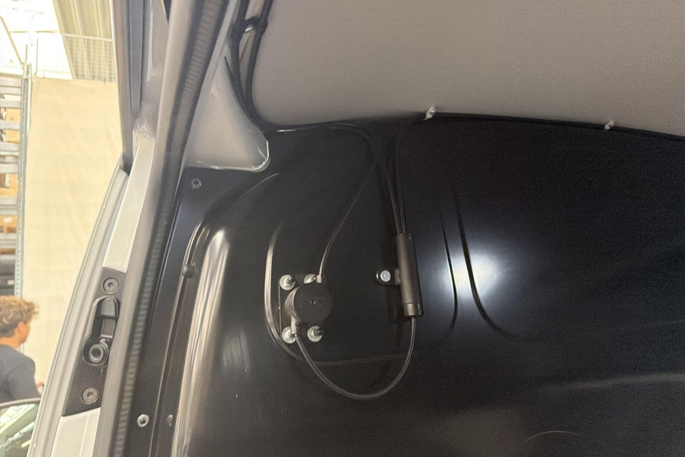 VW Transporter 2,0 TDi 150 Kassevogn DSG kort