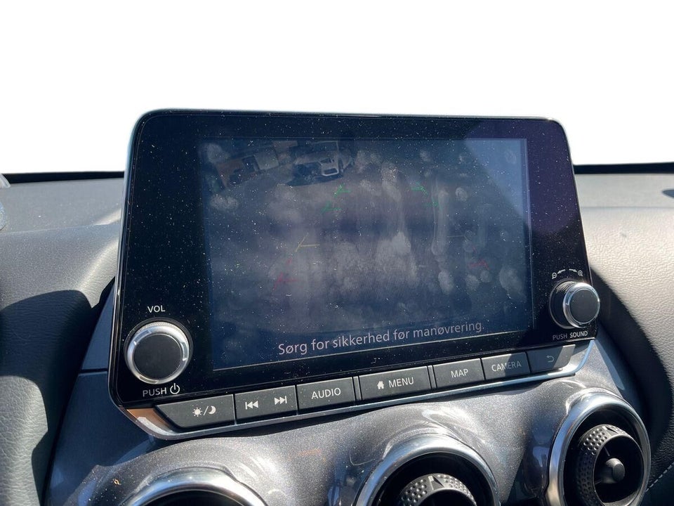 Nissan Juke 1,0 Dig-T 114 N-Connecta 5d