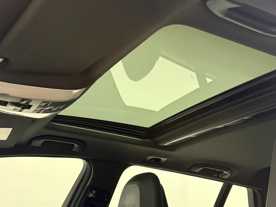 Mercedes C63 6,3 AMG Performance stc. aut. 5d