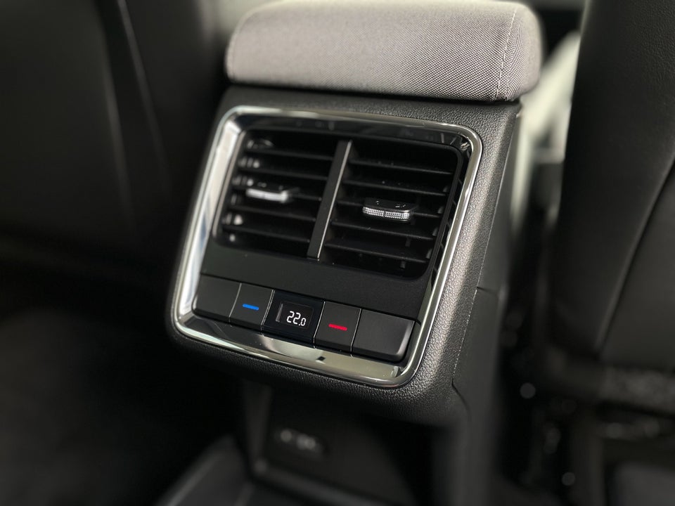 Skoda Enyaq 85 iV Loft 5d