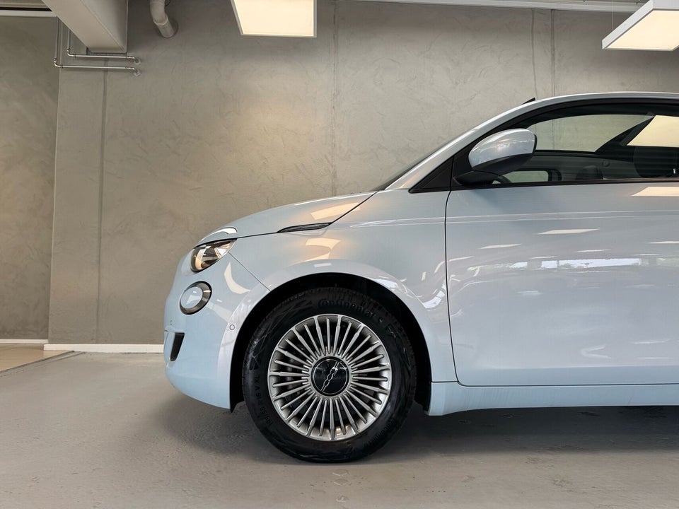 Fiat 500e 42 Icon Pack Cabrio 2d