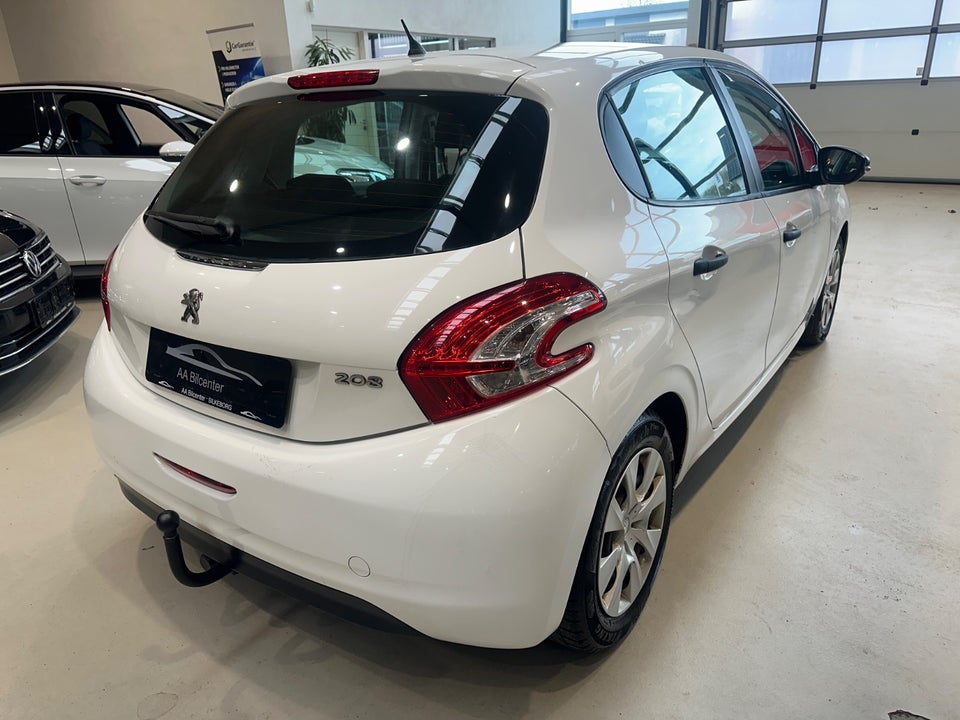 Peugeot 208 1,0 VTi Access Air 5d