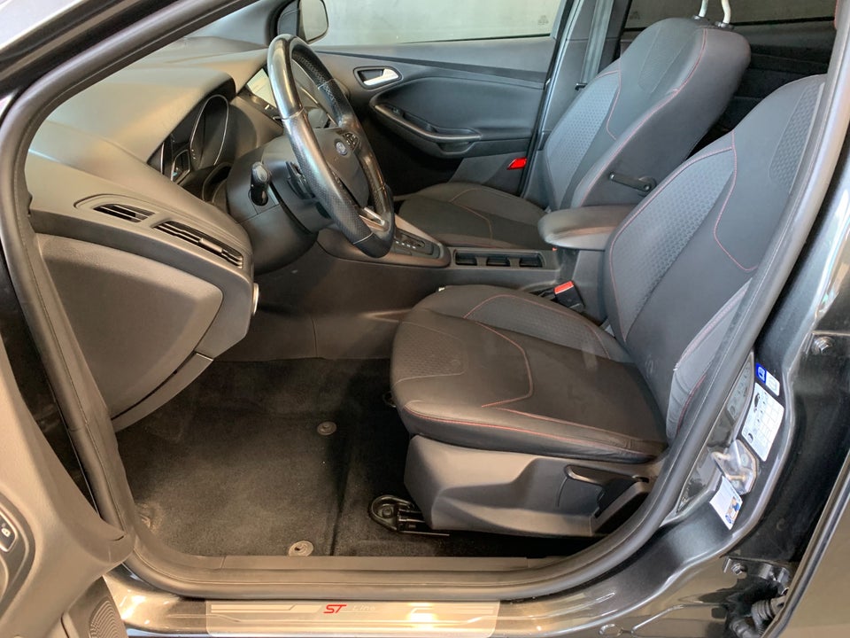 Ford Focus 1,5 TDCi 120 ST-Line stc. aut. 5d
