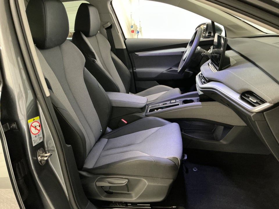 Skoda Enyaq 85 iV Loft 5d