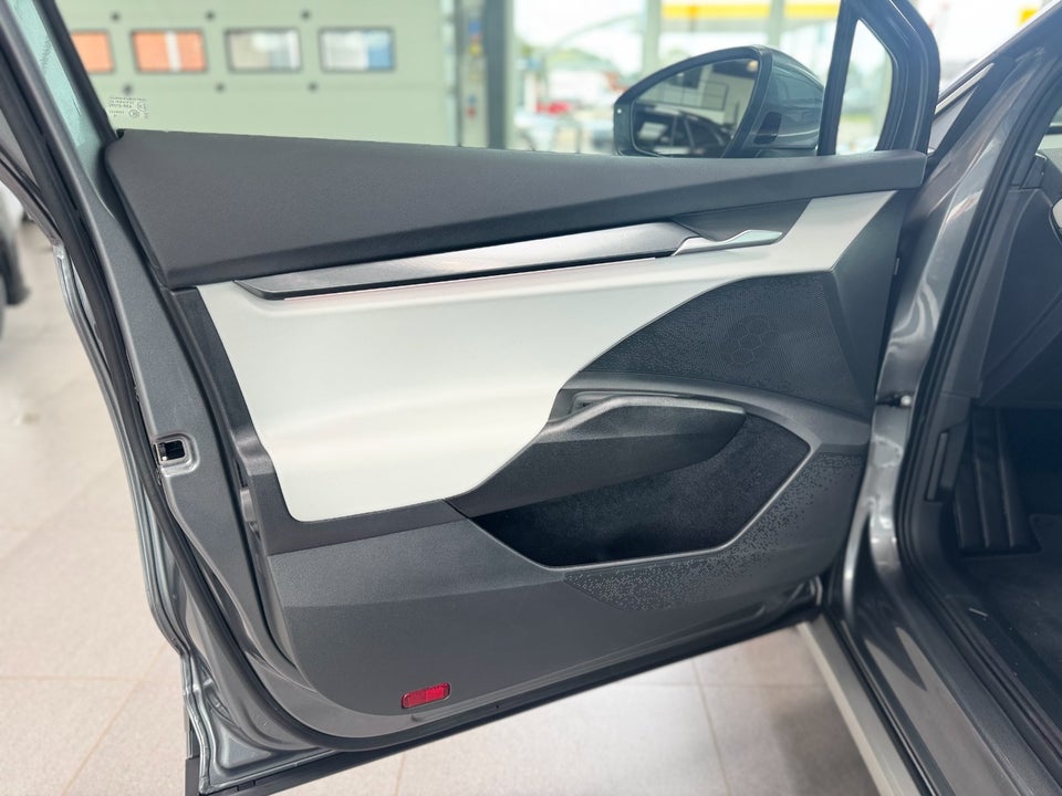 Skoda Enyaq 85 iV Lodge 5d