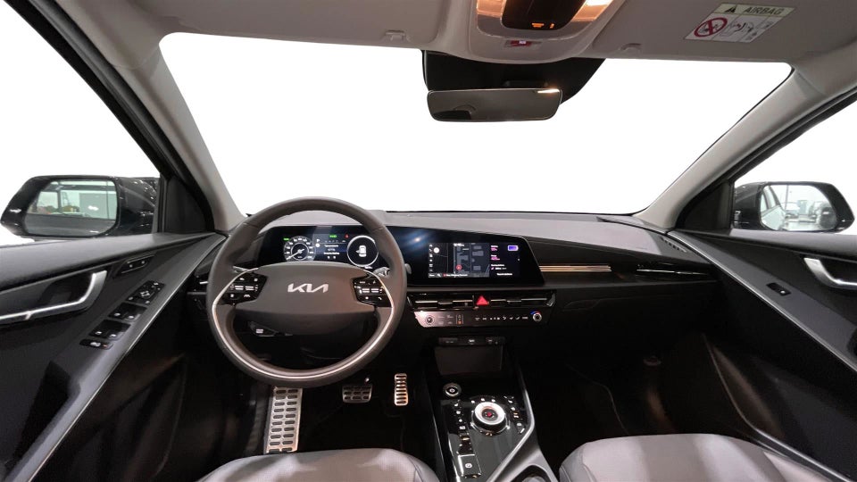 Kia Niro 64 EV Upgrade 5d