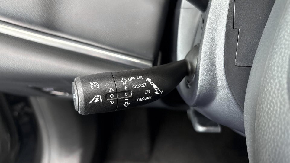 MG Marvel R Performance 5d