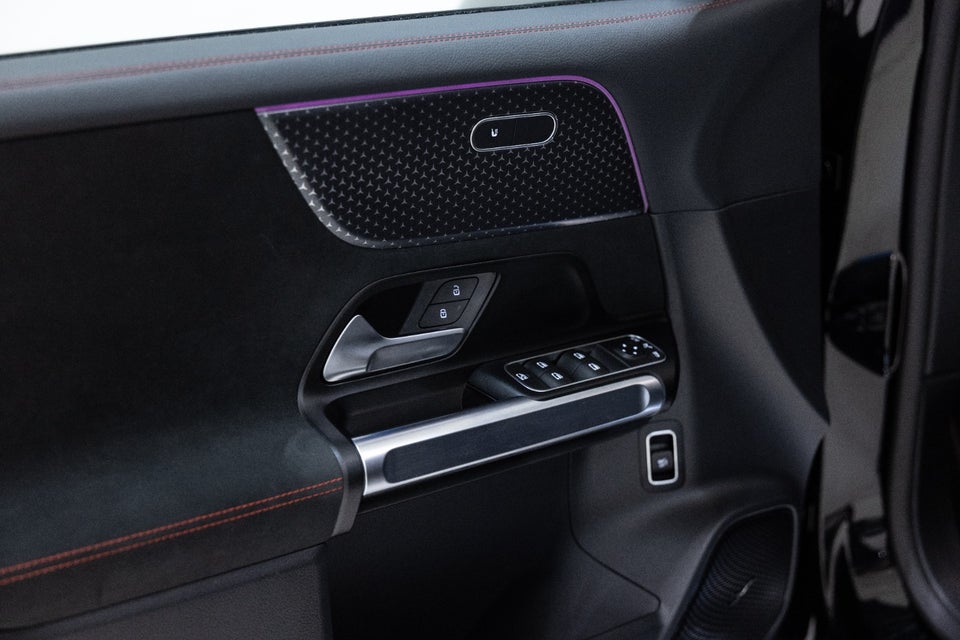 Mercedes EQB250+ AMG Advance Plus 5d