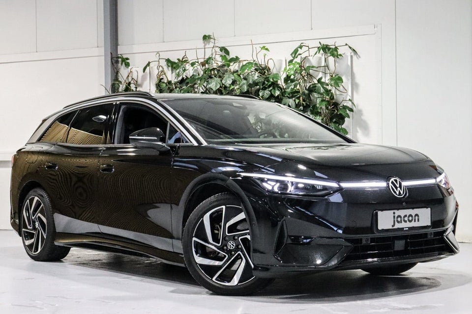 VW ID.7 77 Style Tourer 5d