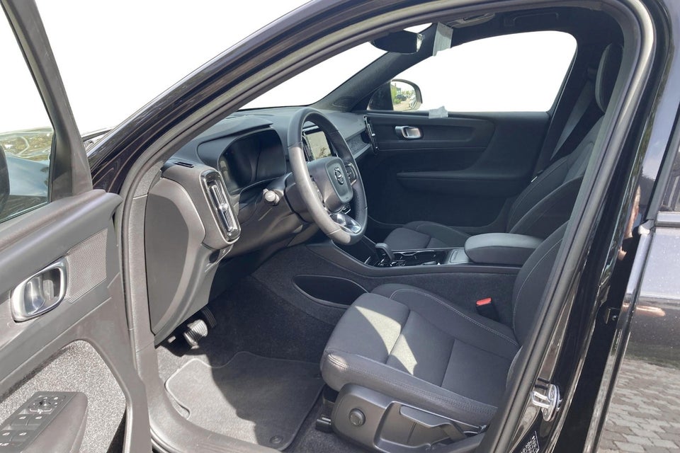 Volvo XC40 P6 ReCharge Core 5d