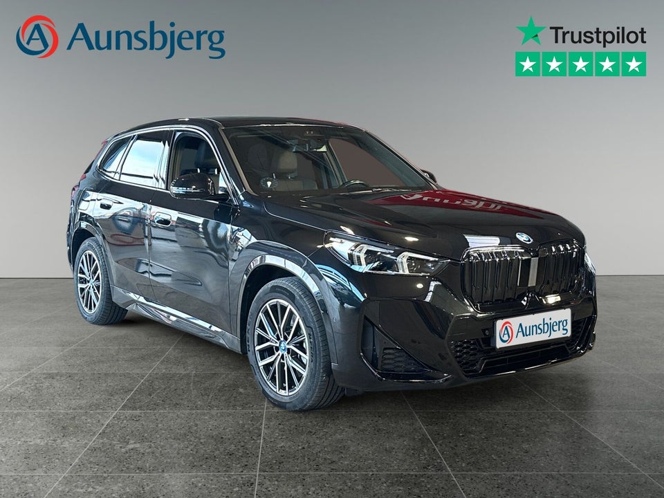BMW iX1 xDrive30 M-Sport 5d