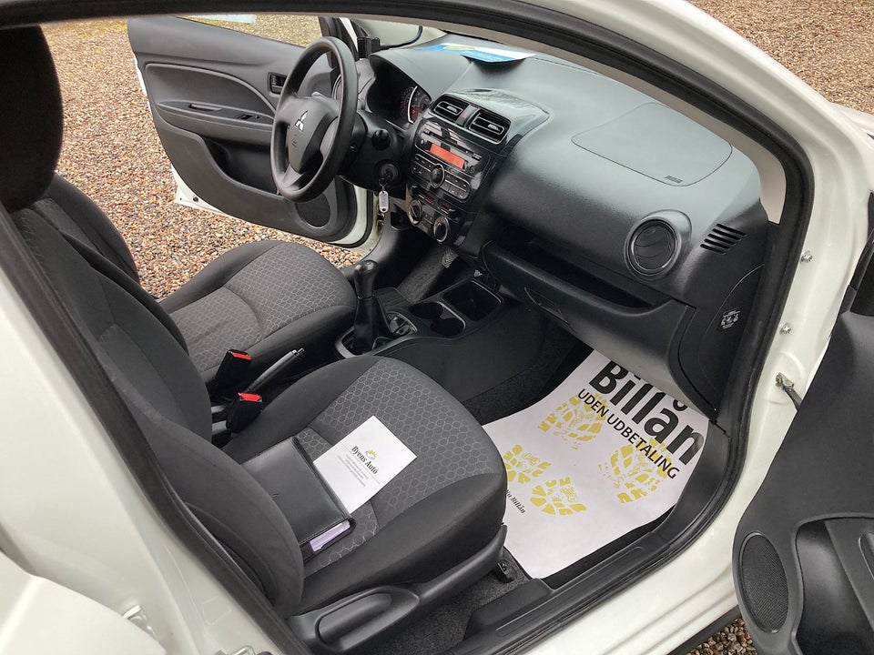 Mitsubishi Space Star 1,0 Inform 5d