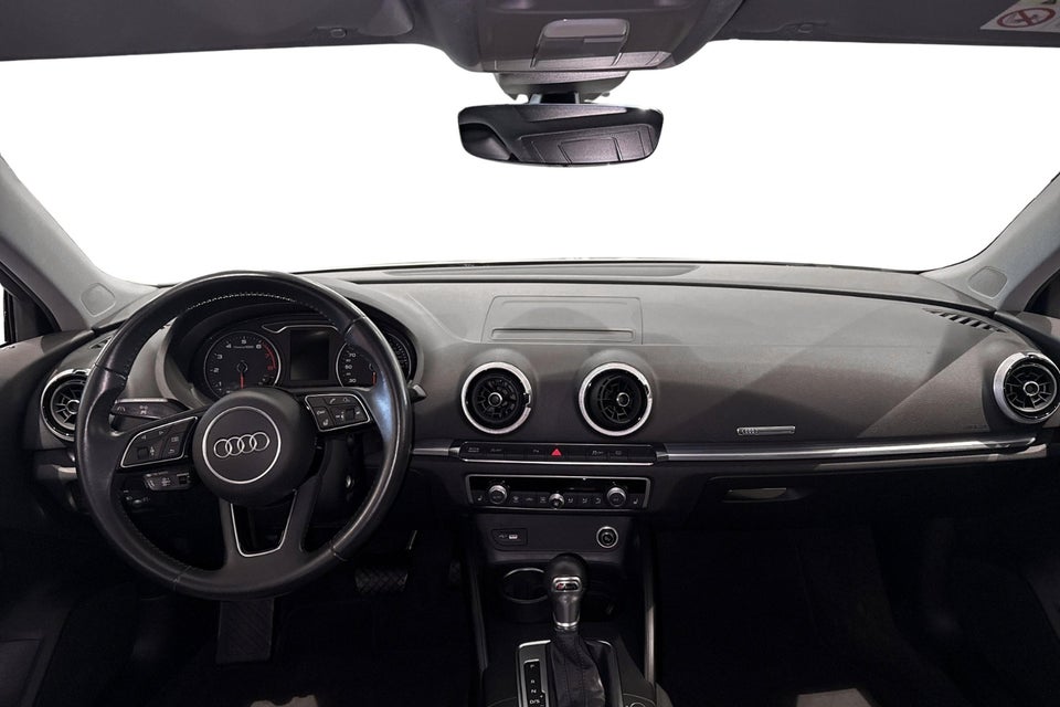 Audi A3 35 TFSi Limited plus Sportback S-tr. 5d
