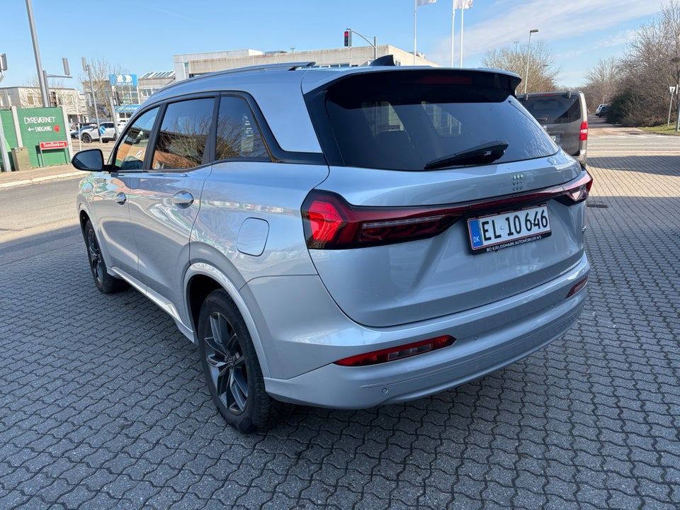Navor E5 1,5 PHEV Rock 5d