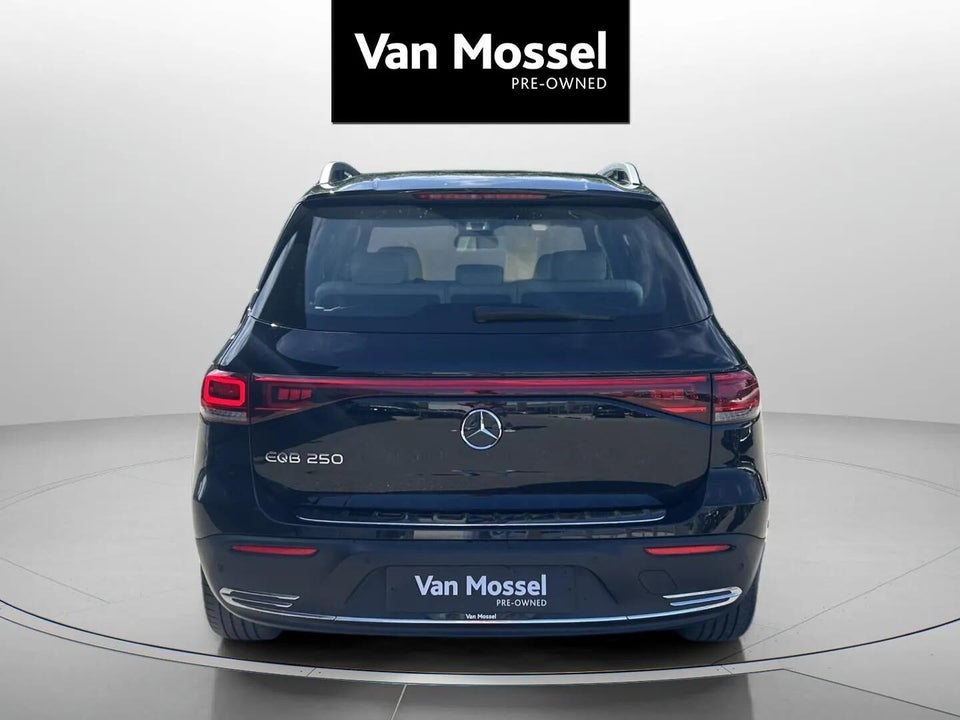 Mercedes EQB250 Progressive 5d