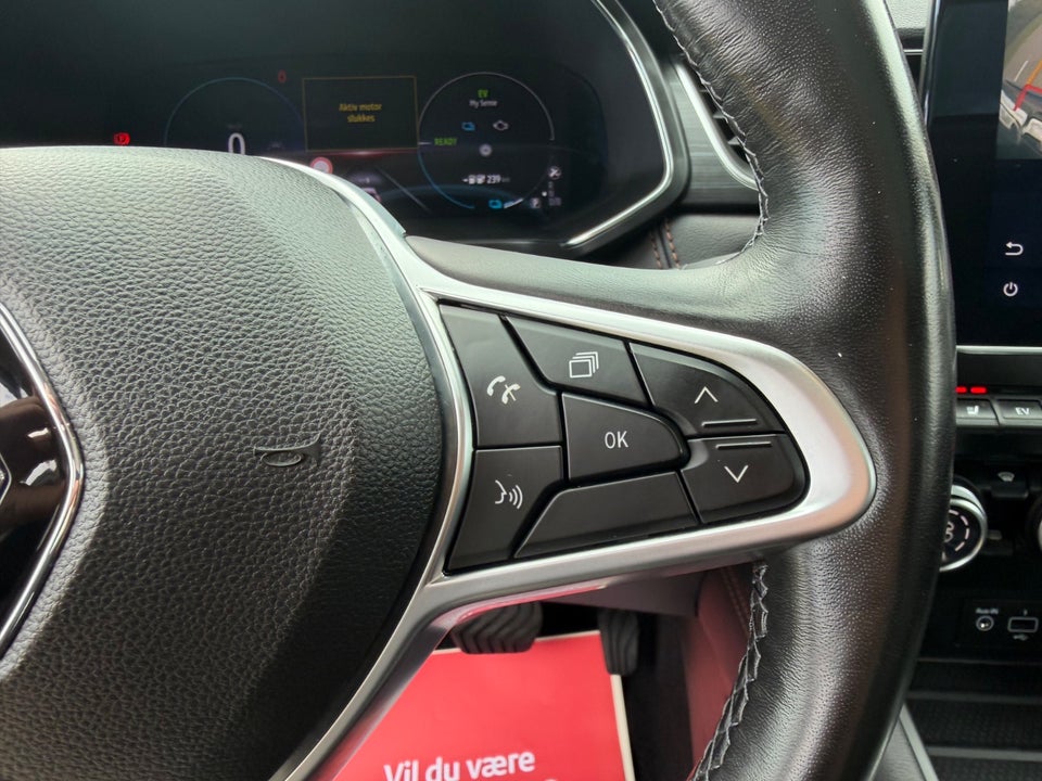 Renault Captur 1,6 E-Tech Initiale Paris 5d