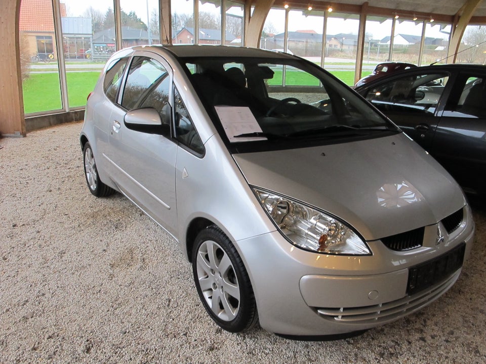 Mitsubishi Colt 1,3 Cash 3d