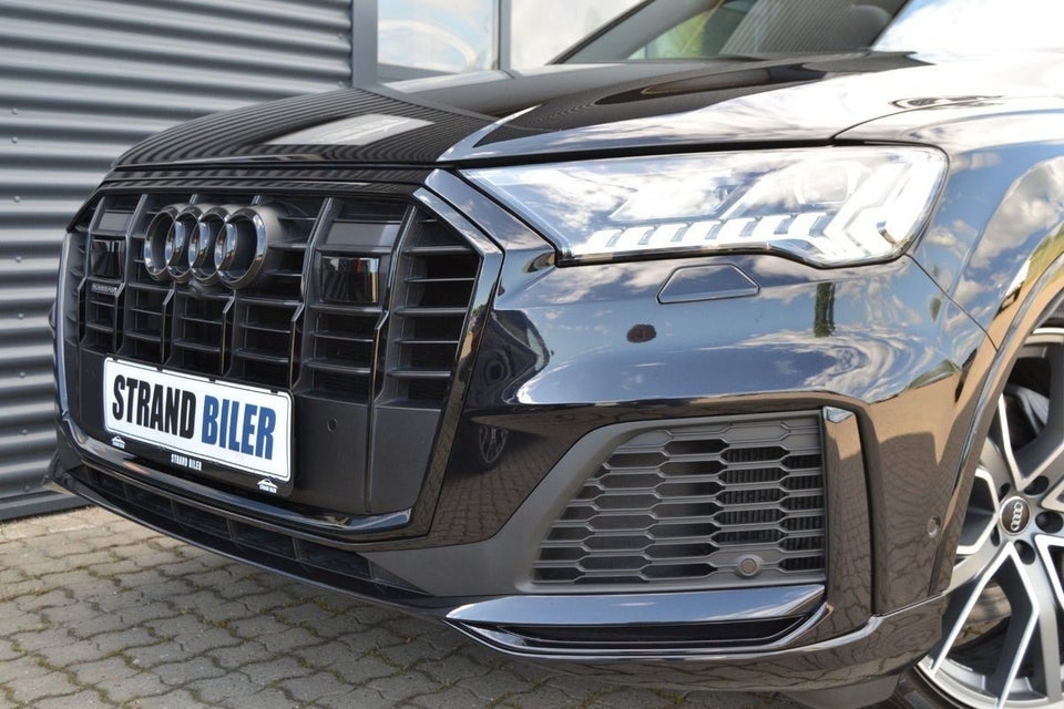 Audi Q7 50 TDi S-line quattro Tiptr. Van 5d