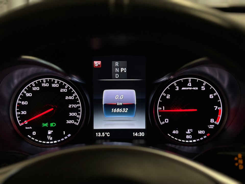 Mercedes C63 4,0 AMG stc. aut. 5d