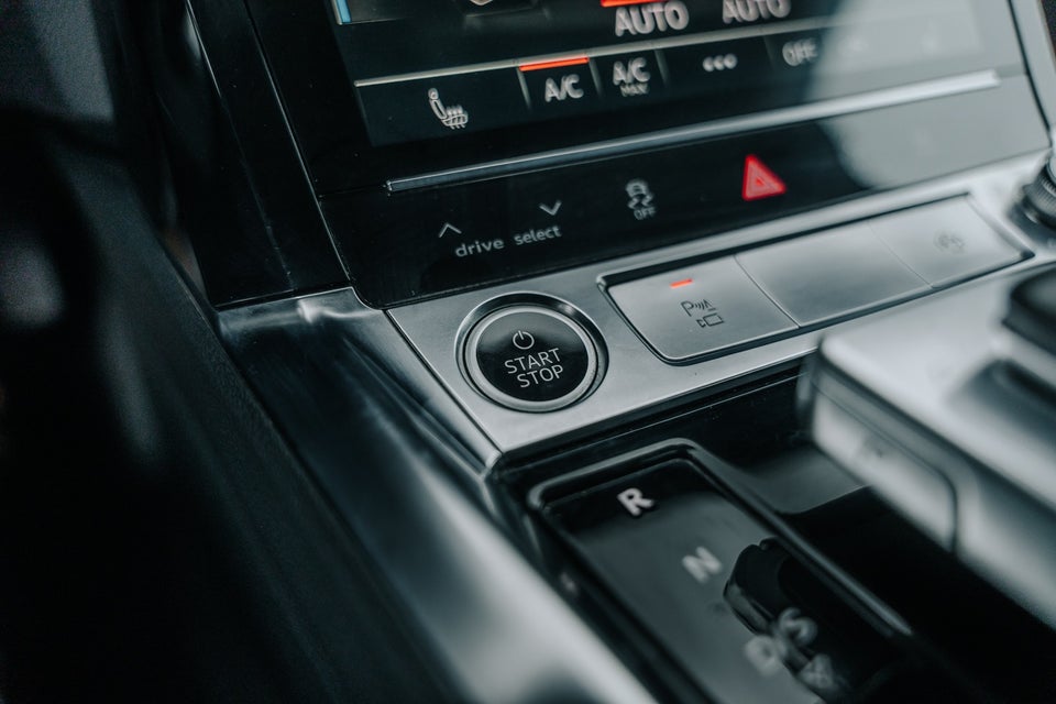 Audi e-tron 50 Advanced Prestige quattro 5d