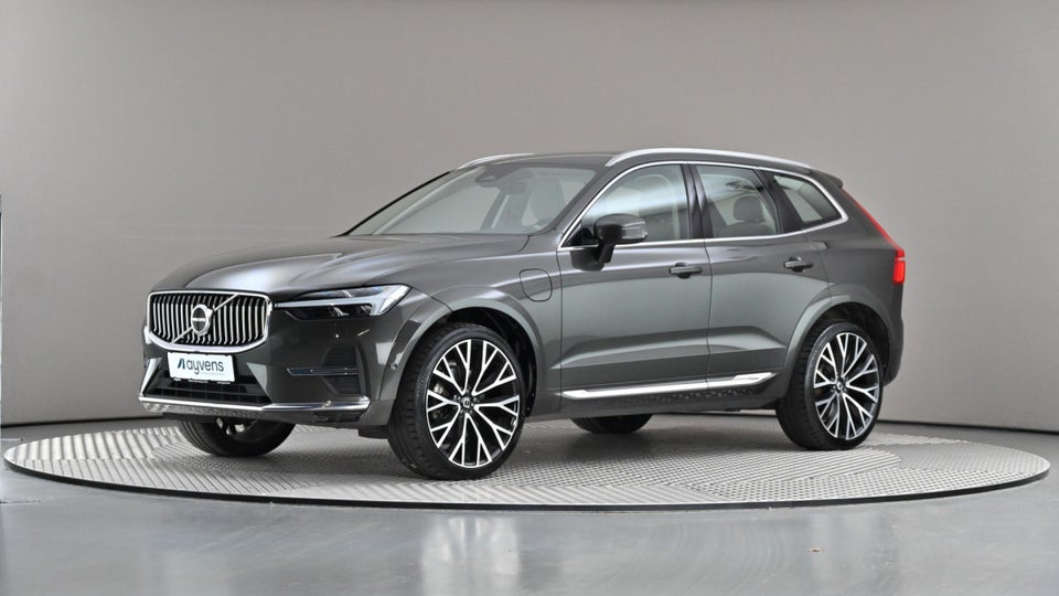 Volvo XC60 2,0 T8 ReCharge Inscription aut. AWD 5d