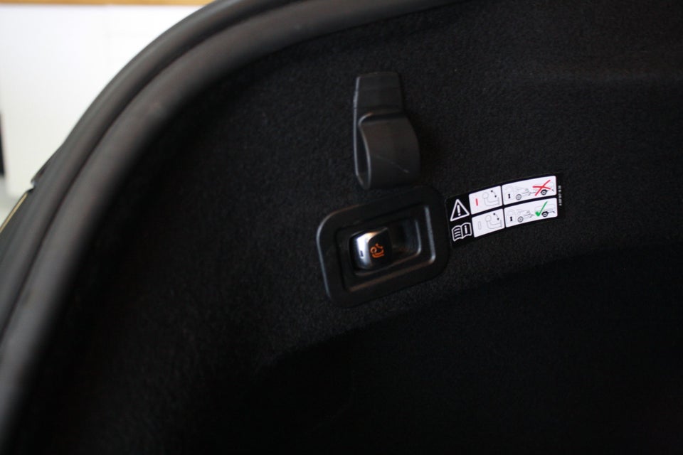 Mercedes C200 1,5 Advantage aut. 4d