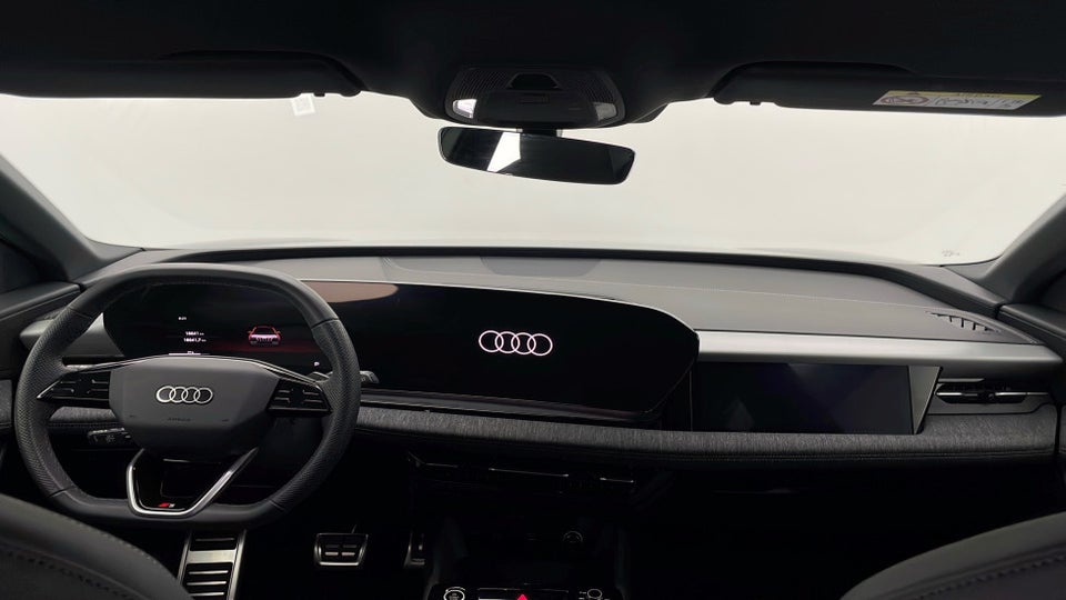 Audi Q6 e-tron S-line quattro 5d