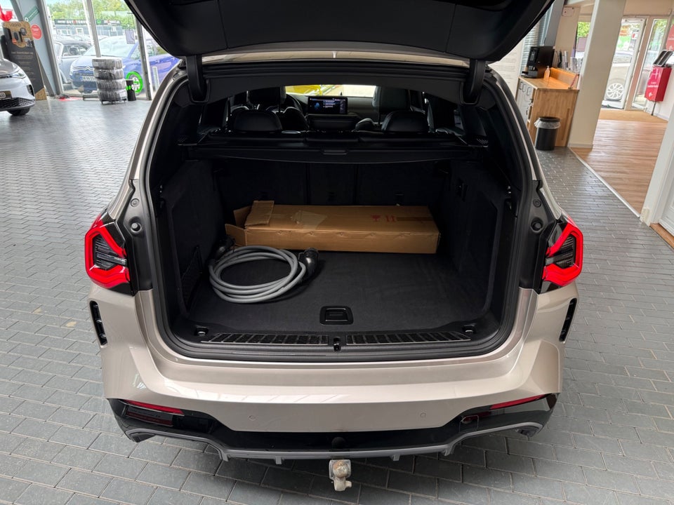 BMW iX3 Charged M-Sport 5d